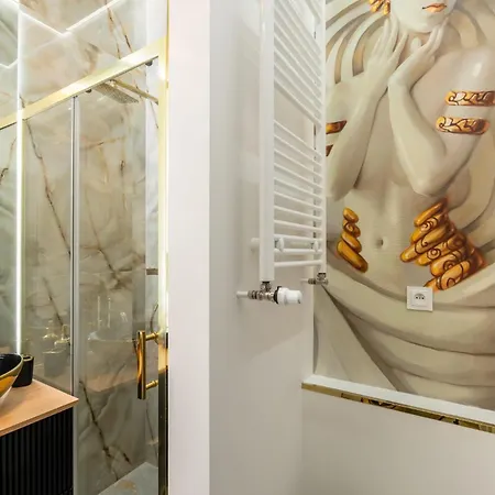 Hanza Tower Gold Angel Apartment *