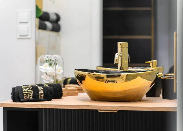 Hanza Tower Gold Angel Apartment